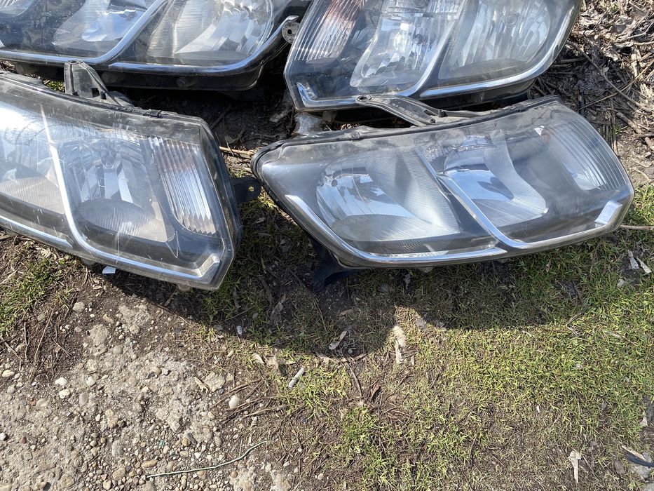 Far Dacia logan 2 Sandero 2 turcia 2013 - 2015 faruri stanga dreapta
