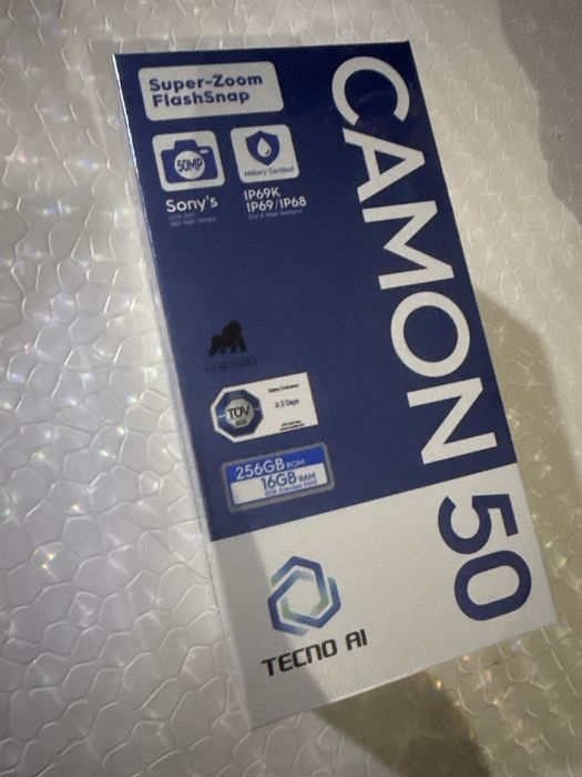 Продам телефон новый TechnoCamon50