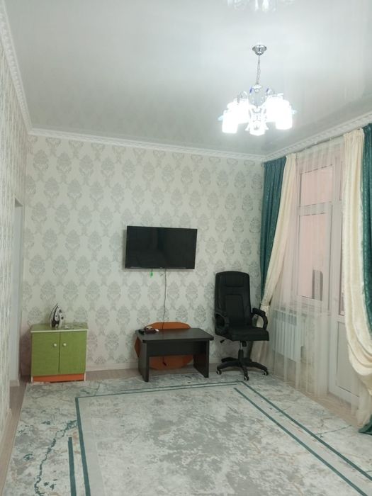 2 бөлмелі пәтер ұзақ уақытқа дейін арендаға беріледі