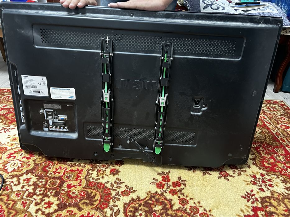 Телевизор Самсунг