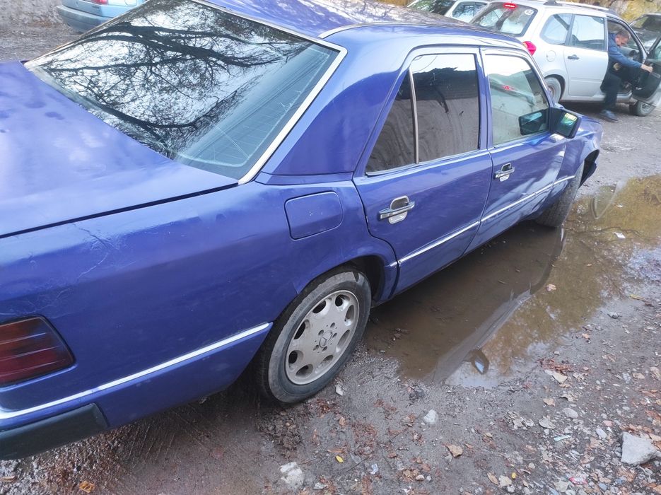 Мерседес W 124 атомат