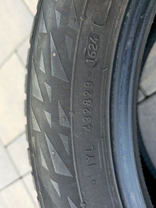 Set 4 anvelope iarnă Nokian Snowproof 2 215/55 R17 98H DOT 1624 (Aprilie 2024)
