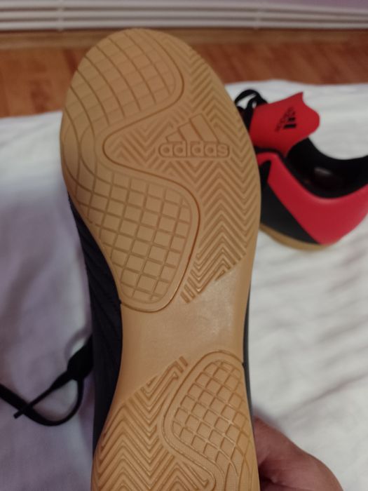 Adidași Adidas sală,mas. 38.1/3, UK 6
