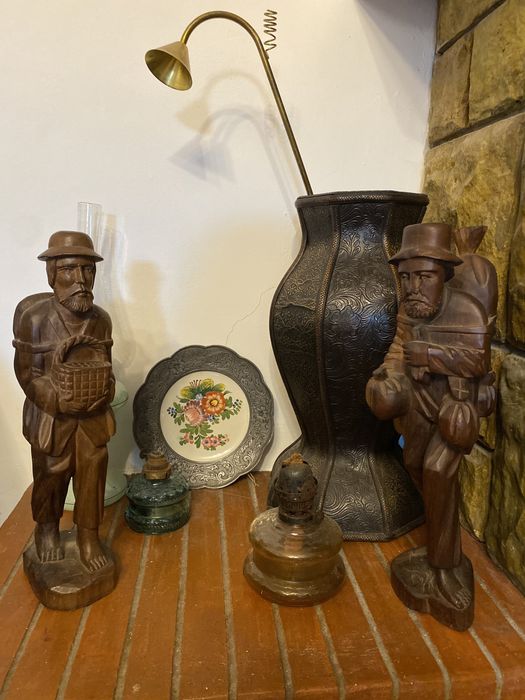 Farfurie ornament Zn ; Sculpturi ; lampă petrol