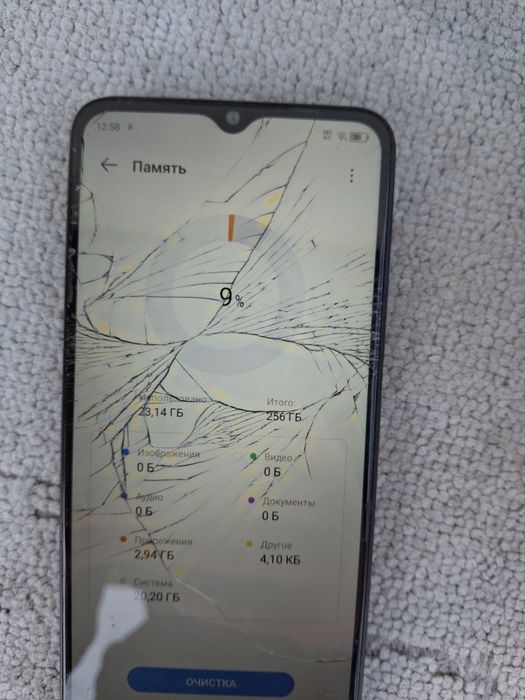 Продам  телефон itel a70
