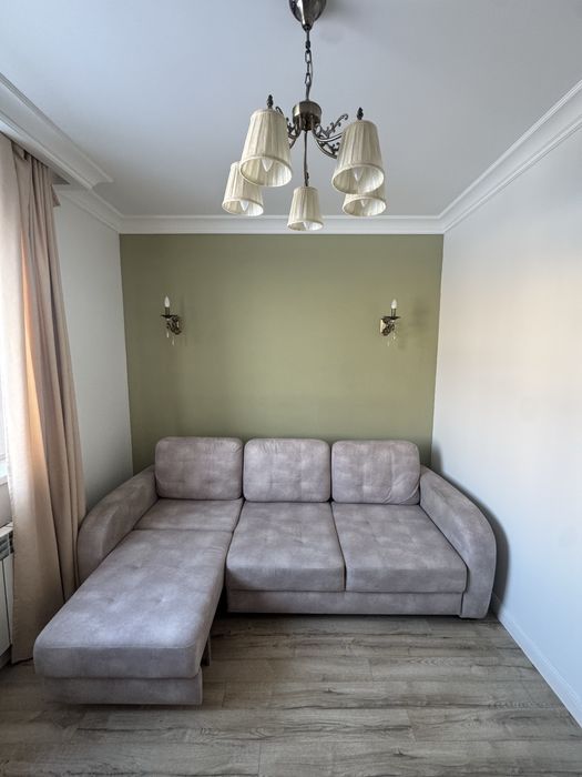 Продам диван трехместный, в хорошем состоянии