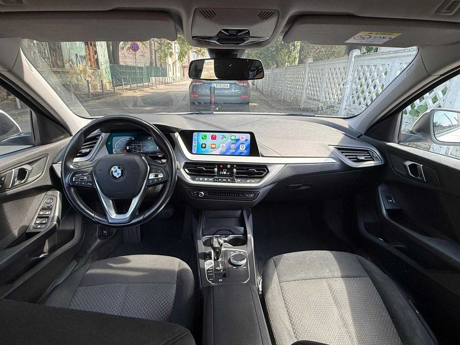 Vând BMW 116i (F40) – 2021, benzină, automată, istoric complet la reprezentanța BMW