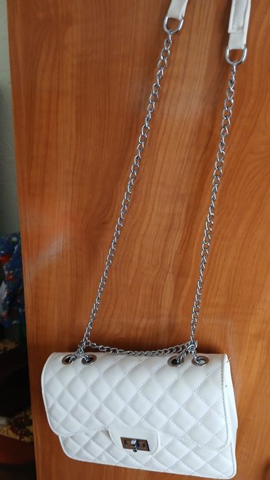 Noua geanta Ieftina eleganta.