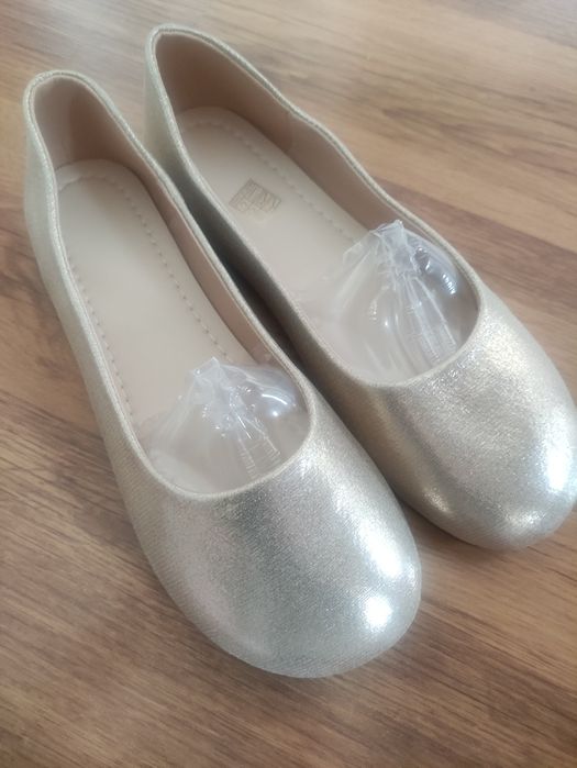 Прелестни балеринки 41 н.
