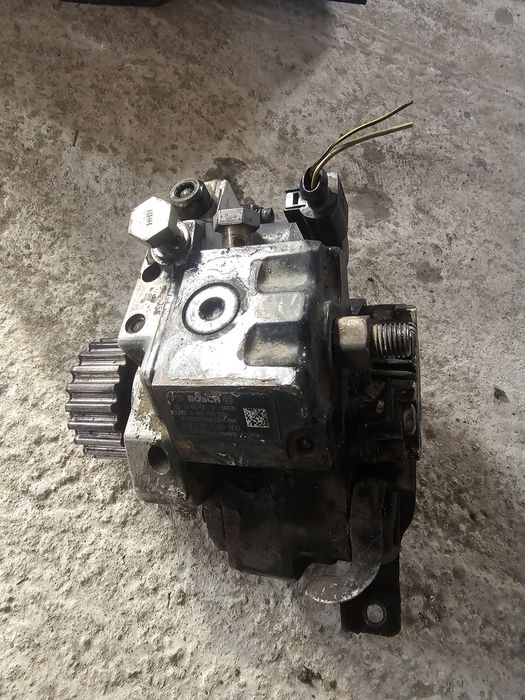 Pompa injectie inalta presiune 059130755j 0445010125 3.0 tdi BKS Audi