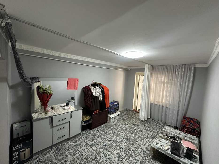 Uy dom sotiladi 1-etaj 3 xona narxi. 62,000$ yangi toshkent sentrida