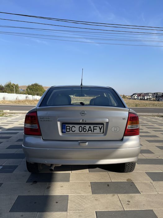 OPEL Astra 2005 — imagine 5