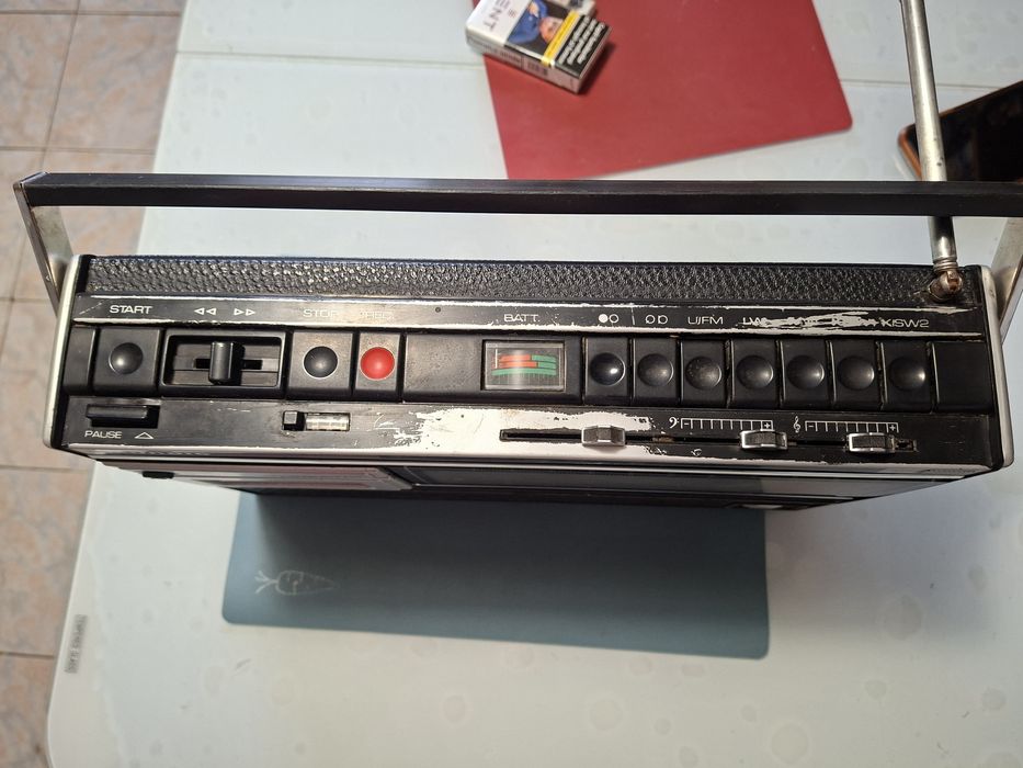 Radiocasetofon Grundig C 6000 Automatic,  funcțional pe baterii, pt.piese, colecție