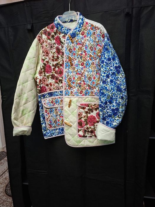 Продаю куртку Размер-M (48)