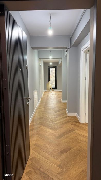 Apartament modern cu 3 camere in Aviatiei-Baneasa — fotografia 1