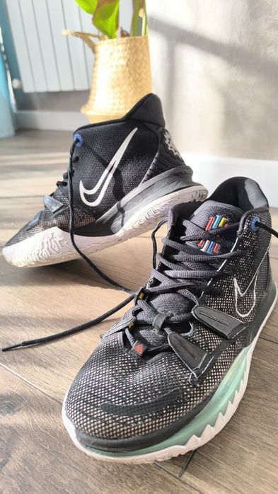 Баскетбольные кросовки Kyrie 7 черный цвет 42