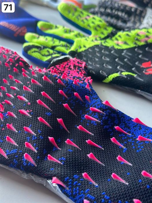 Predator Perchatka dlya Varatarey