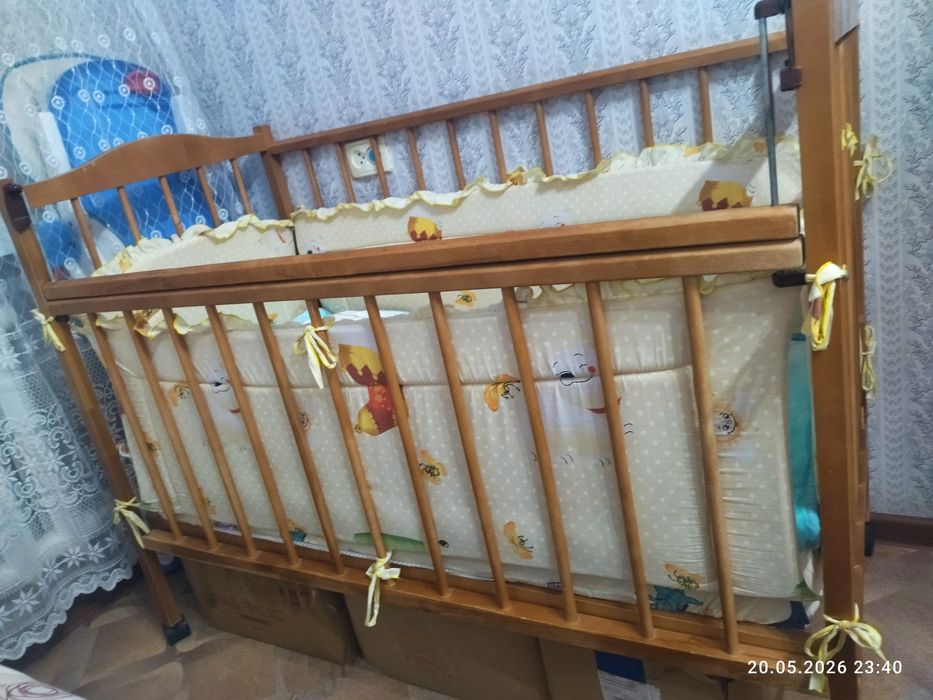 Кроватка детская