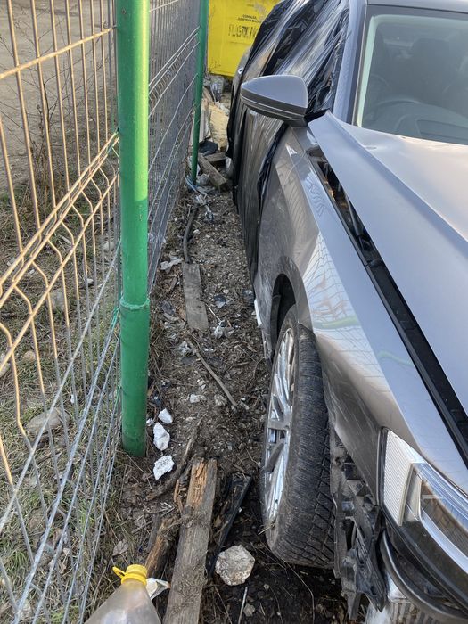 Dezmembrez audi A8 5.0 2020