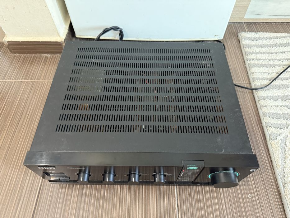 Philips FA-960 Качествен стерео усилвател