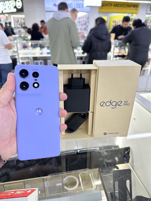 Moto edge 50 pro 5G. 12/512