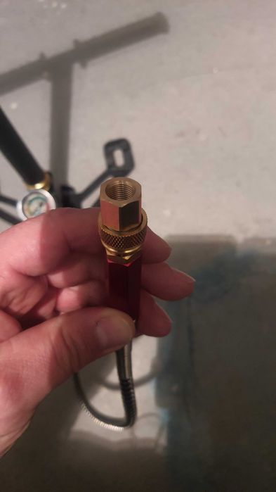 Помпа за пцп pcp + ПОДАРЪК , става за всички модели пушки и бутилки