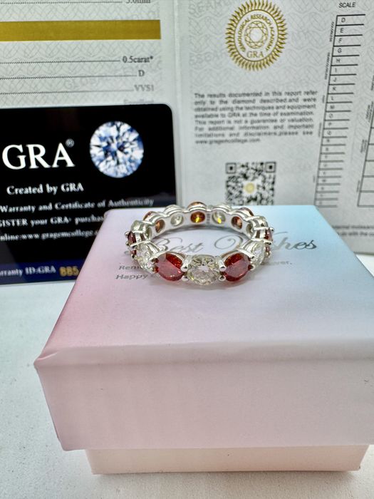 Сребърен пръстен с мойсанит (Диамант)