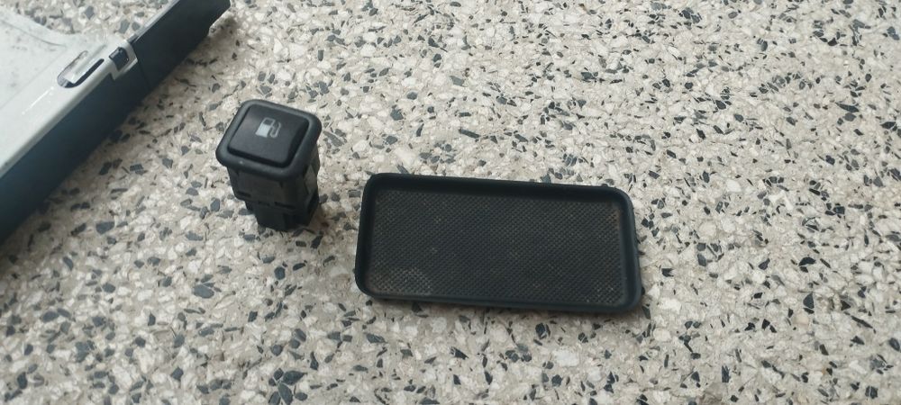 Поставка за чаши голф 4