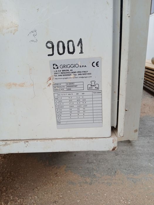 Masina 4 fete griggio