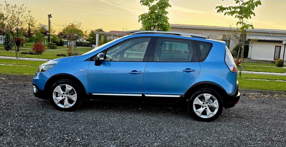 RENAULT Scenic 2016 — imagine 5