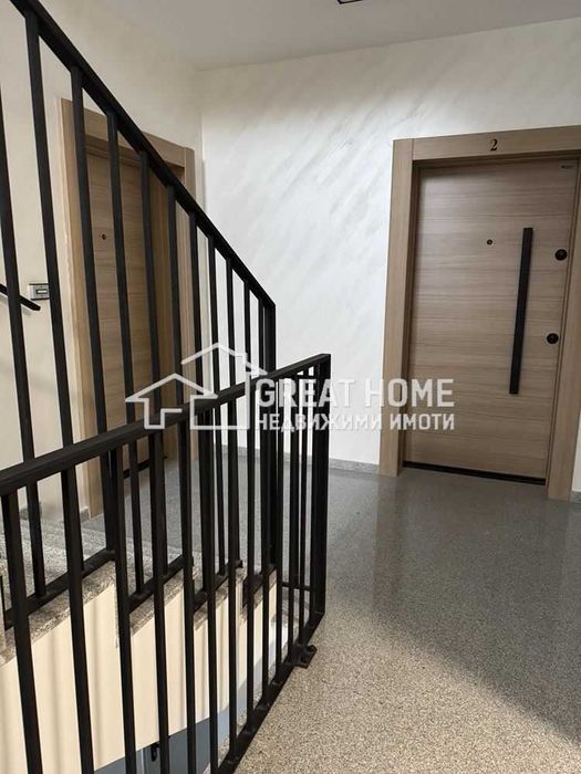 Продава се Тристаен апартамент в Търговище, Център - 92 кв.м за 693 €/кв.м - Снимка #10