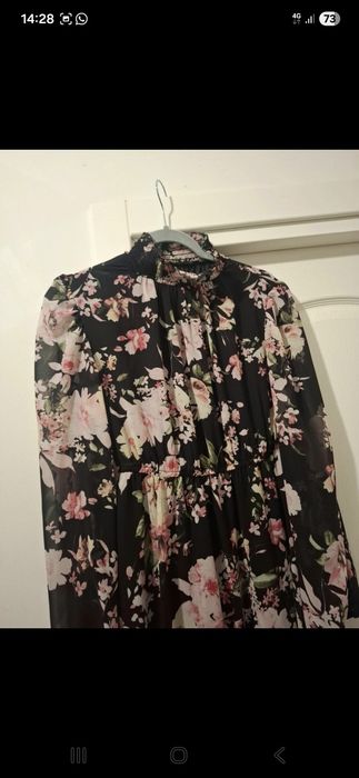 Rochie eleganta inflorata