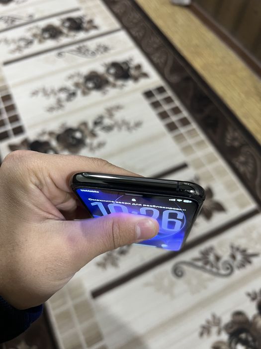 Iphone 11 pro 256 talik rodnoy