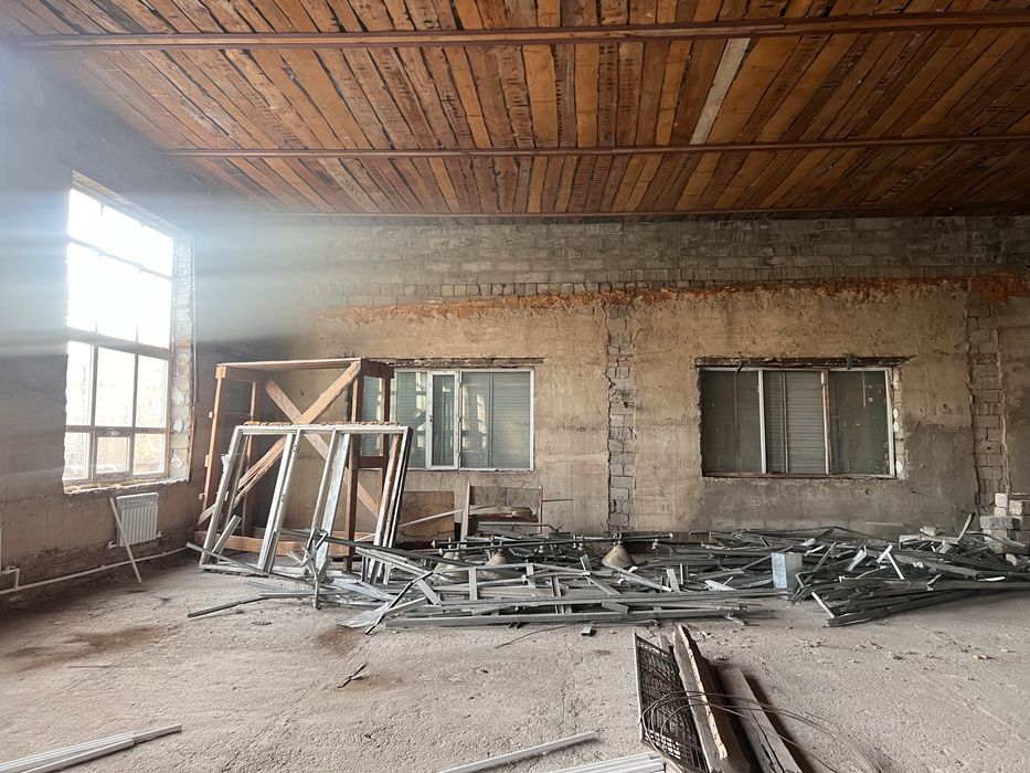 Сдам в аренду   помещение в цетре города