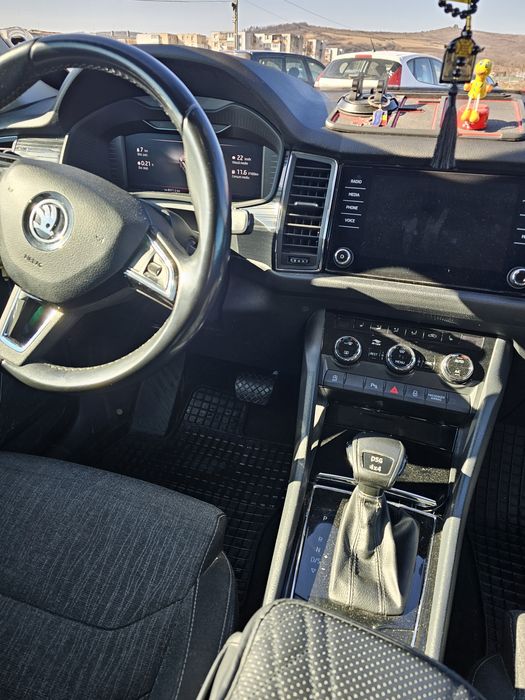Vând Skoda Kodiaq 5 locuri