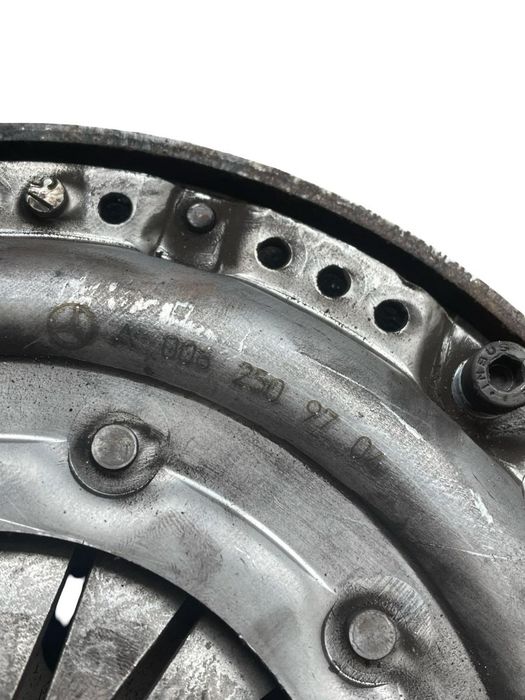 Kit Ambreiaj Mercedes-Benz C-Class W202 1993 - 2000 1.8 C 180 M 111.920, M 111.921 A0062509704