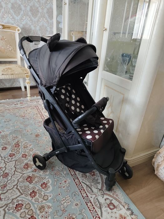 Коляска прогулочная фирменный 2шт