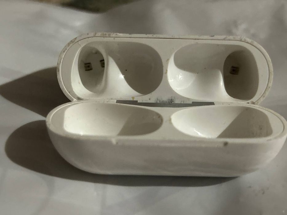 AirPods 2, кейс, наушники