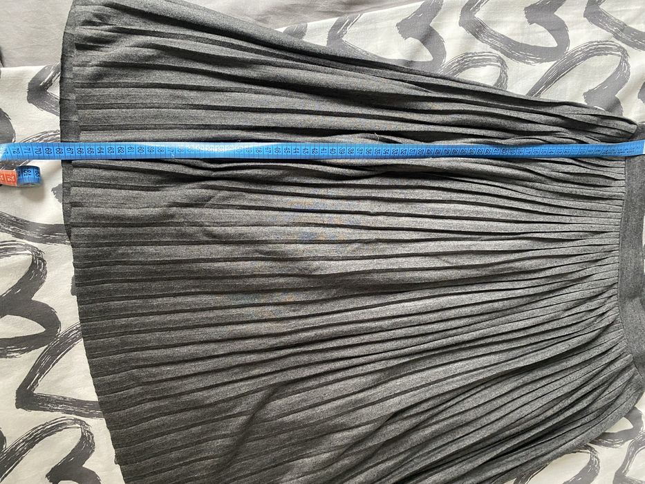 Дамска плисирана пола