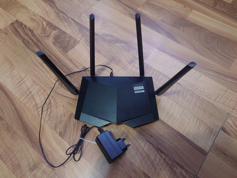 Router Wireless TENDA AC1200, Dual-Band 300 + 867 Mbps