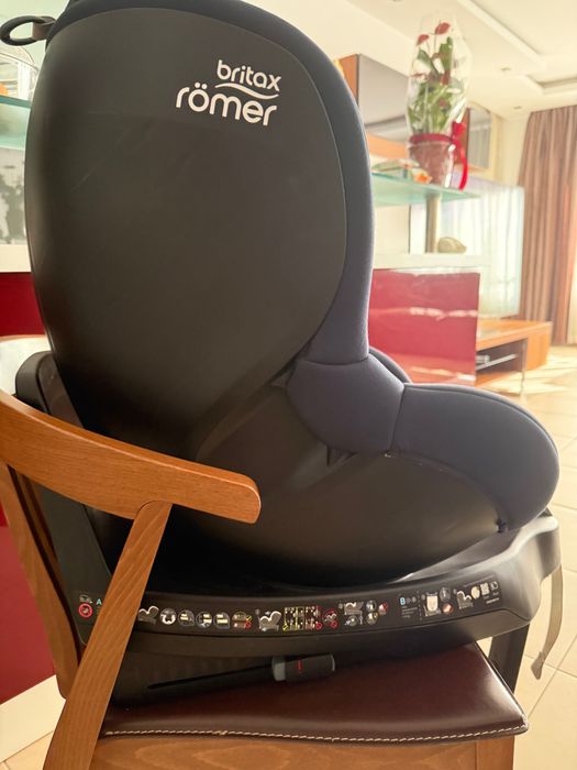 Столче за кола Britax Römer Dualfix Plus
