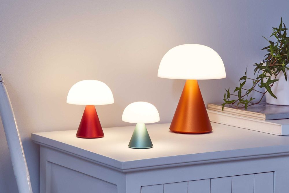 Vand lampa cu acumulator Lexon noi sigilate