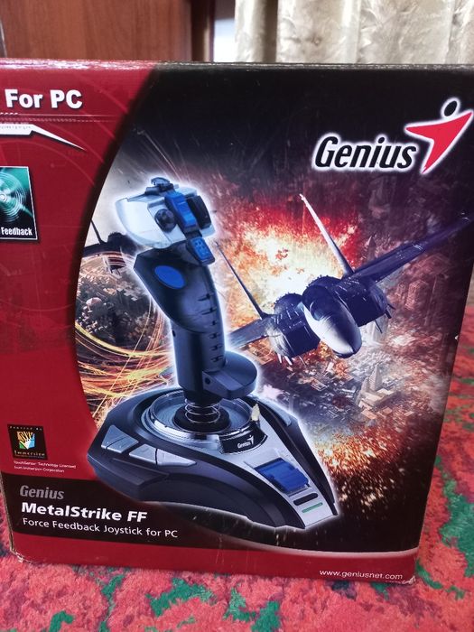 Руль игровой новый! Genius