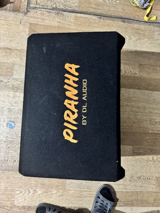 Продам сабвуфер пиранья