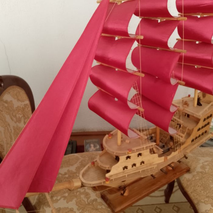 Корабль кизил йелкан асол