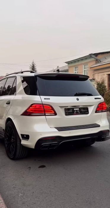 Mersedes Benz Ml Amg 63 v8