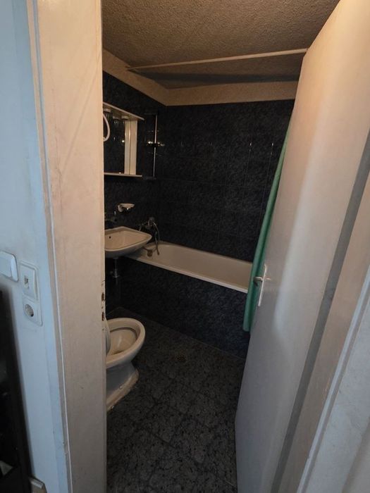 Продава се Едностаен апартамент в София, Борово - 56 кв.м за 3215 €/кв.м - Снимка #7