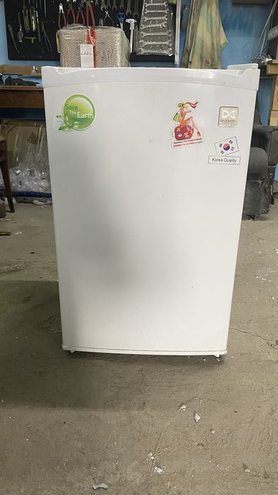 Холодильник Daewoo