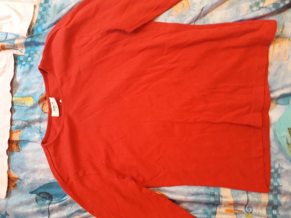 РАЗПРОДАЖБА на детски блузи