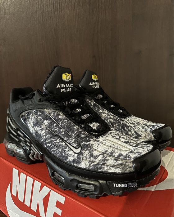 Nike Air Max Plus 3 "Black Graphic Print" - 41,42,45,46